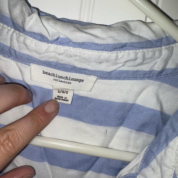 beachlunchlounge Blue and White Striped Shirt| Size Large - Picture 2 of 3